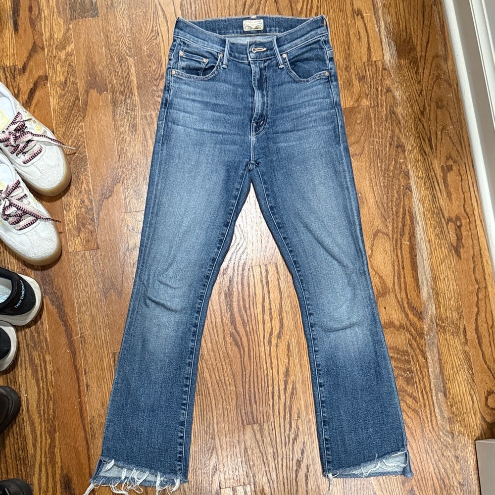 MOTHER The Insider Crop Step Fray- Girl Crush